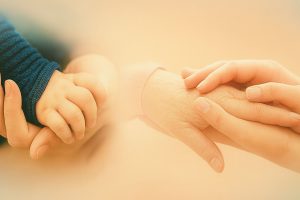 Mehr Berührung in sozialen Einrichtungen